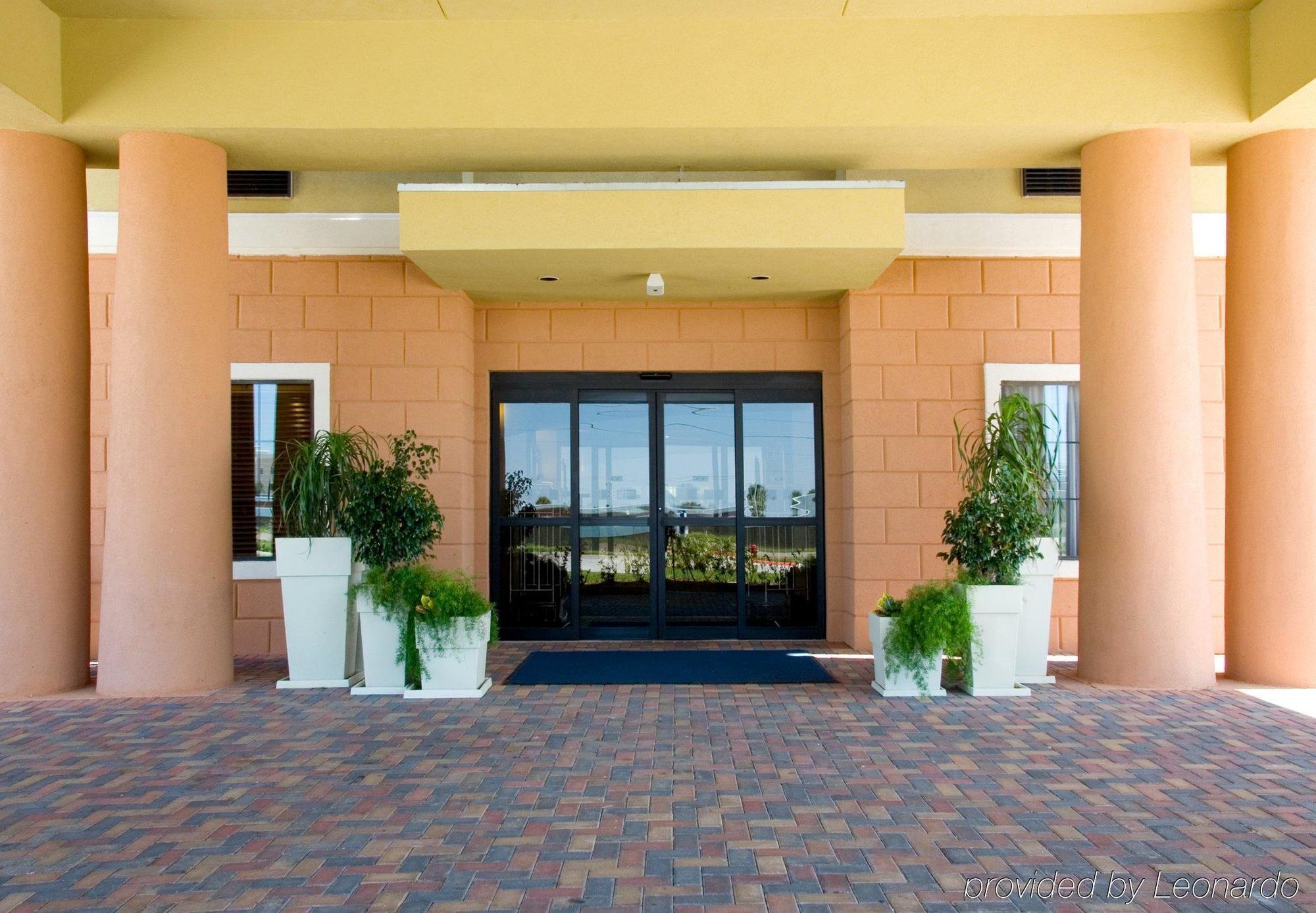 Holiday Inn Express Hotel And Suites Kingsville By Ihg Exteriér fotografie
